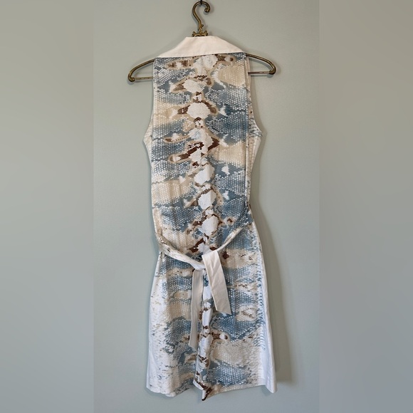 Elie Tahari beautiful gathered waist snake print midi dress - Picture 3 of 8